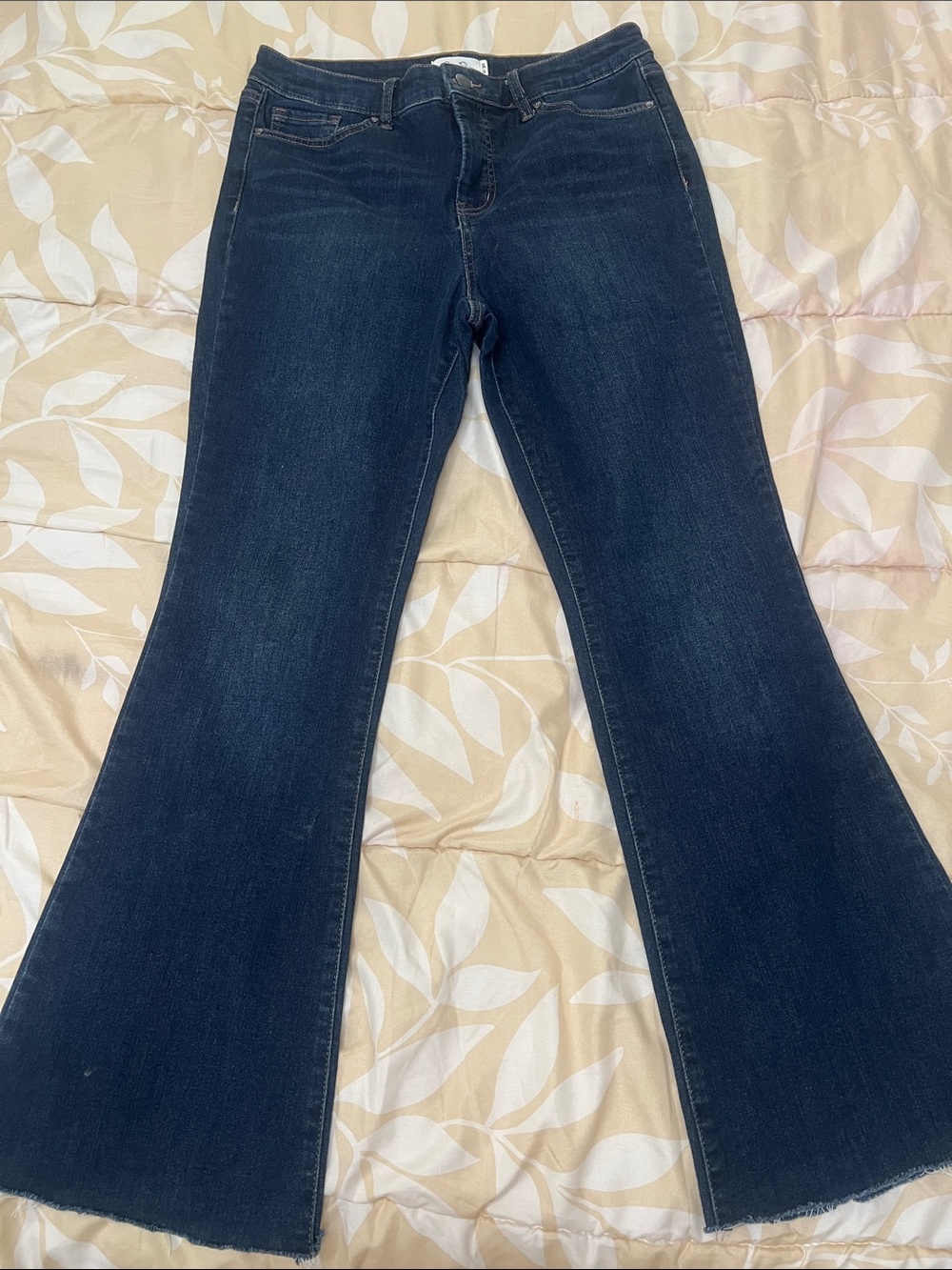 Jessica Simpson Dark Wash Flared Women’s Jeans - Classic Stretch Denim
